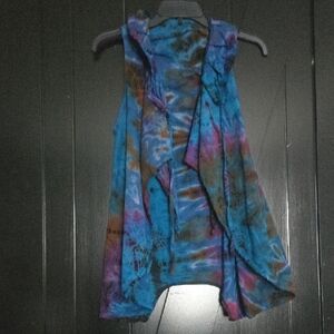 Tie-Dye Sleeveless Blouse